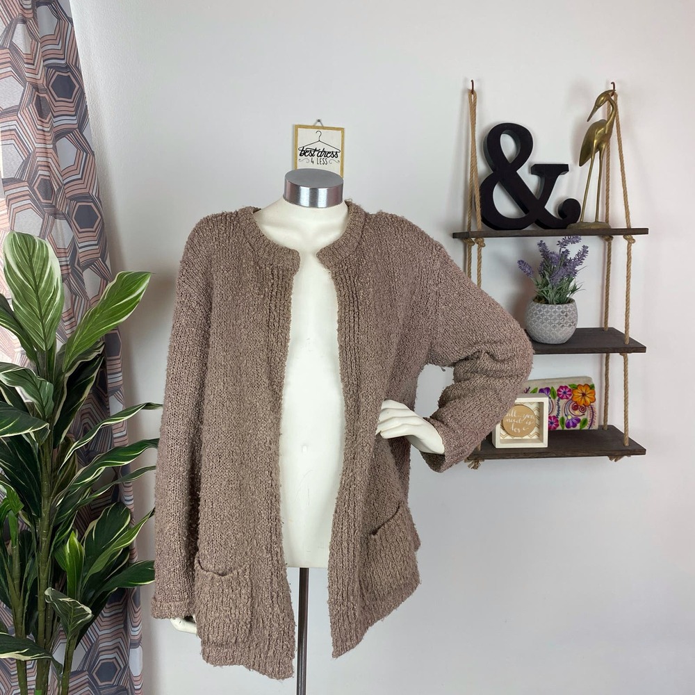 Vintage Voyager Quality Knitwear Brown Loop Cardigan